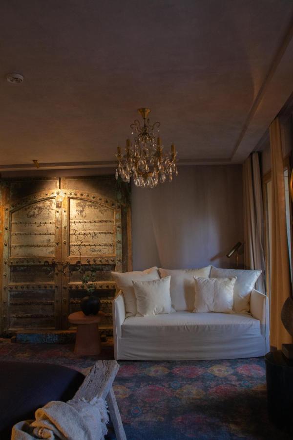 Unique Boutique Hotel Antibes Juan-Les-Pins Bagian luar foto