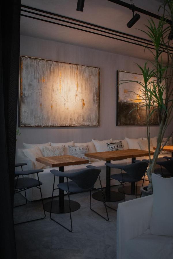 Unique Boutique Hotel Antibes Juan-Les-Pins Bagian luar foto