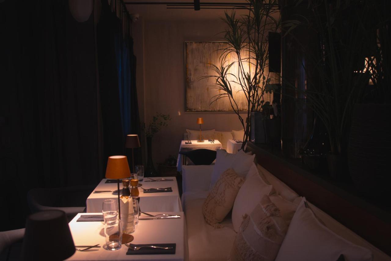 Unique Boutique Hotel Antibes Juan-Les-Pins Bagian luar foto