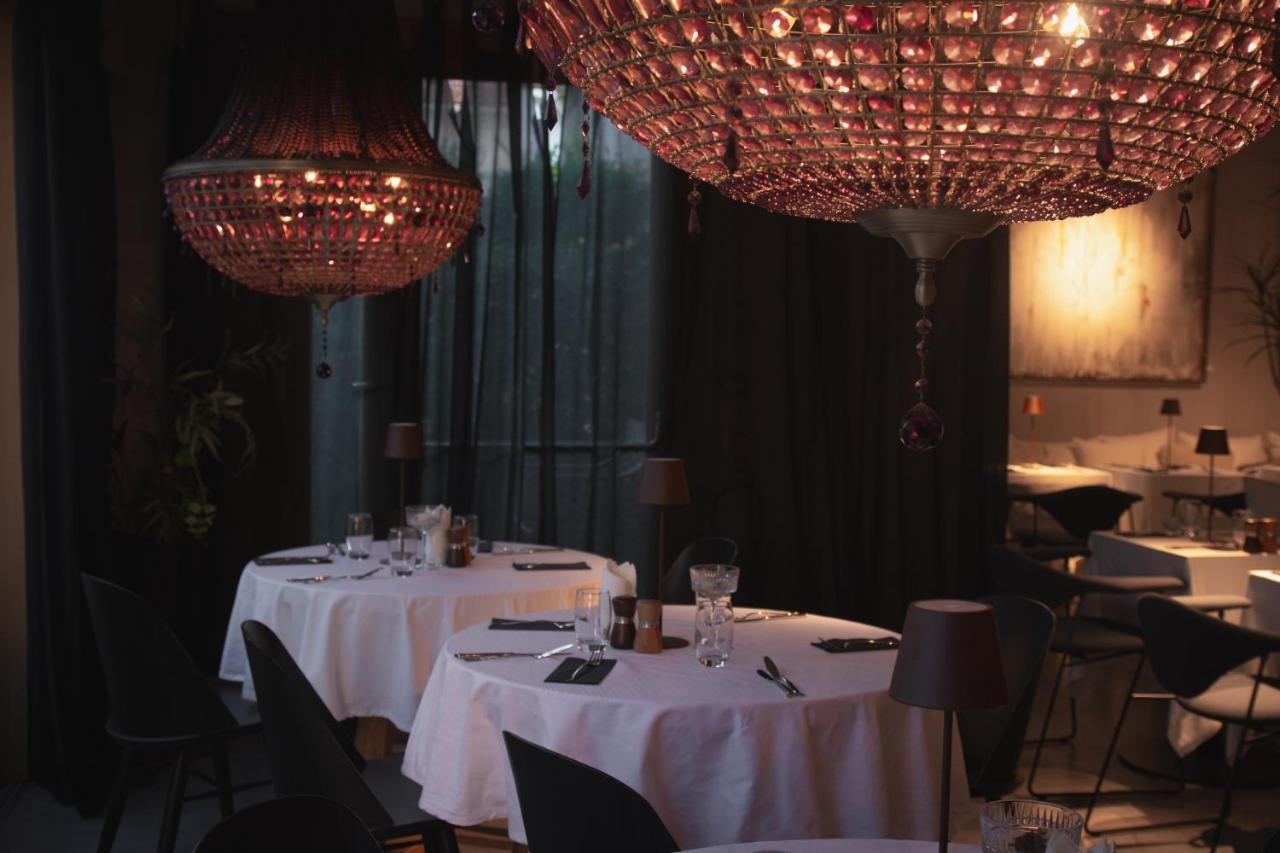 Unique Boutique Hotel Antibes Juan-Les-Pins Bagian luar foto