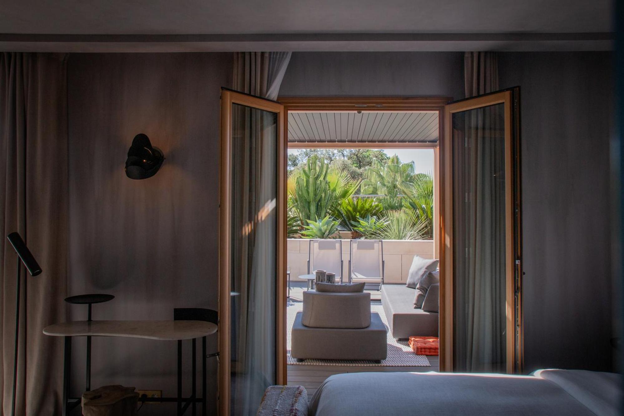 Unique Boutique Hotel Antibes Juan-Les-Pins Bagian luar foto