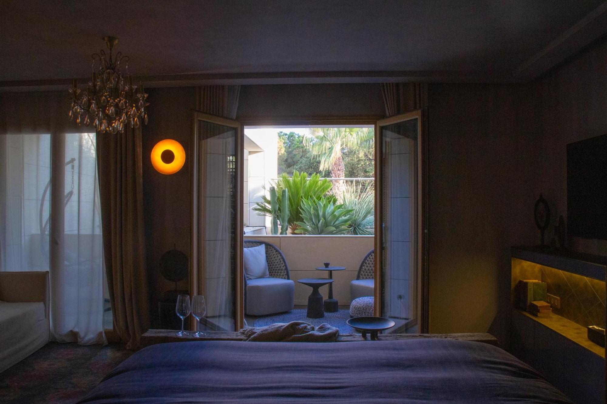 Unique Boutique Hotel Antibes Juan-Les-Pins Bagian luar foto